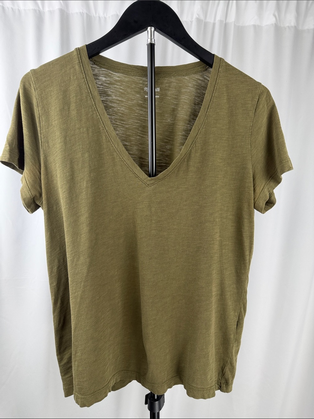 Madewell Olive Green V-Neck Short Sleeve Tee